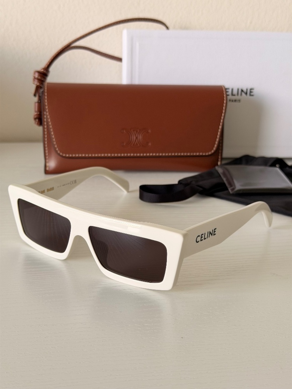 NEW CELINE Unisex White Sunglasses CL40214U 25A Authentic